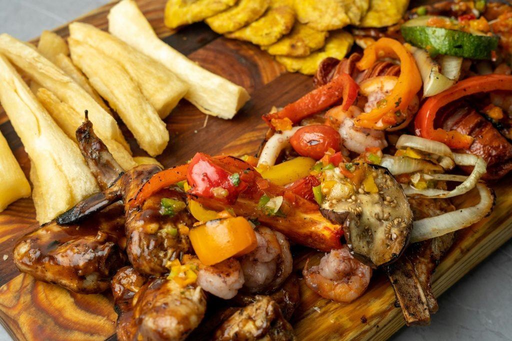 African Food west Hotel Ndobo